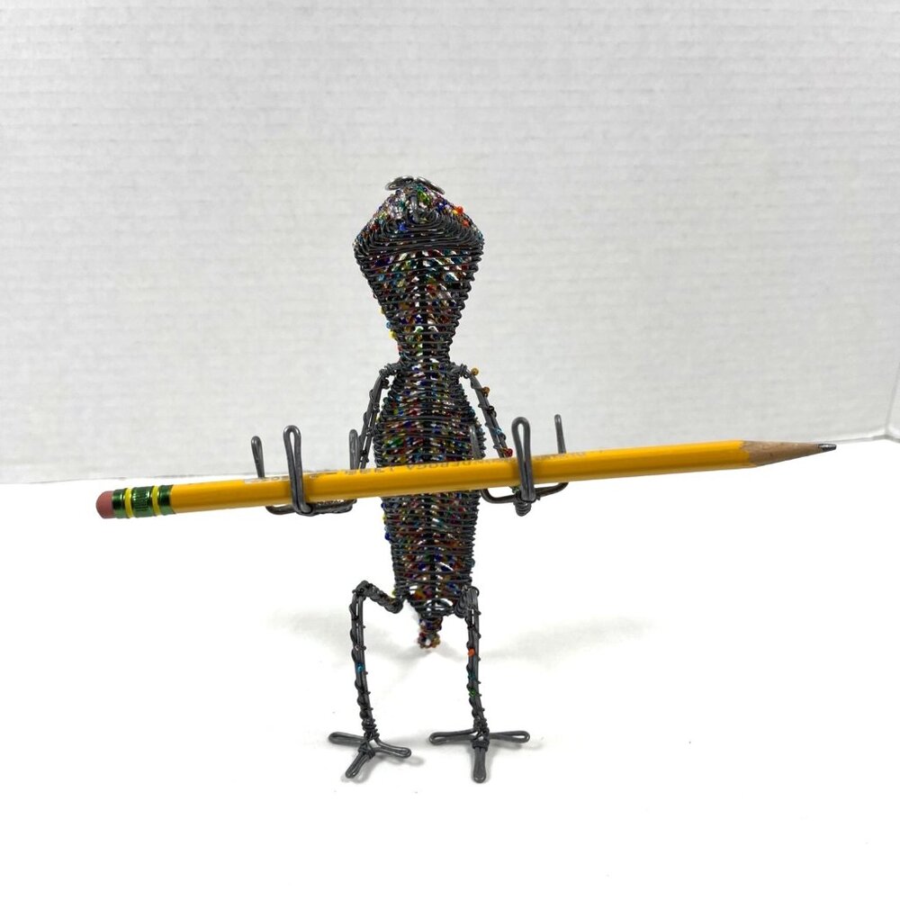 South Africa Handmade Glass Bead Wire Chameleon Lizard Card Pen Holder Vintage - Picture 7 of 10
